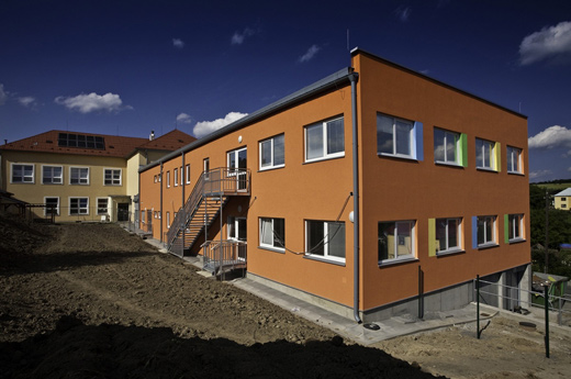 Přístavba mateřské školy v obci Hvozdná