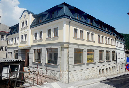 Materi�ly fermacell na vnit�n�ch p���k�ch hotelu Ber�nek v �pici