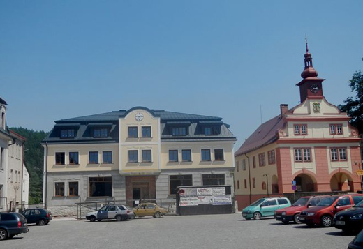 Materi�ly fermacell na vnit�n�ch p���k�ch hotelu Ber�nek v �pici