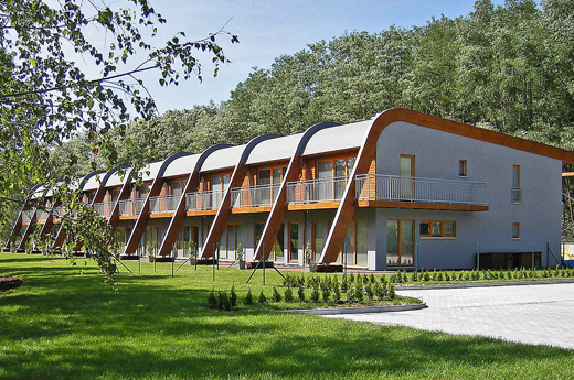 Apartamenty rzędowe na terenie Golfpark Pilzno, Dýšina kolo Pilzna