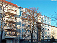 Dwupiętrowa nadbudowa na czteropiętrowym domu mieszkalnym, Berlin